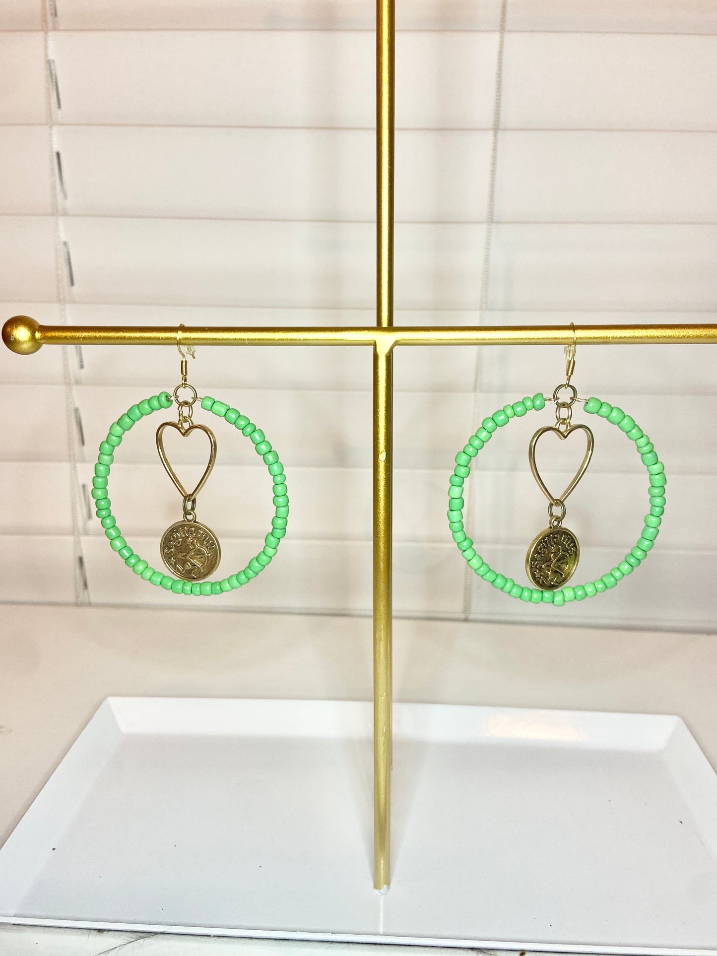 Green Sagitareous Hoops