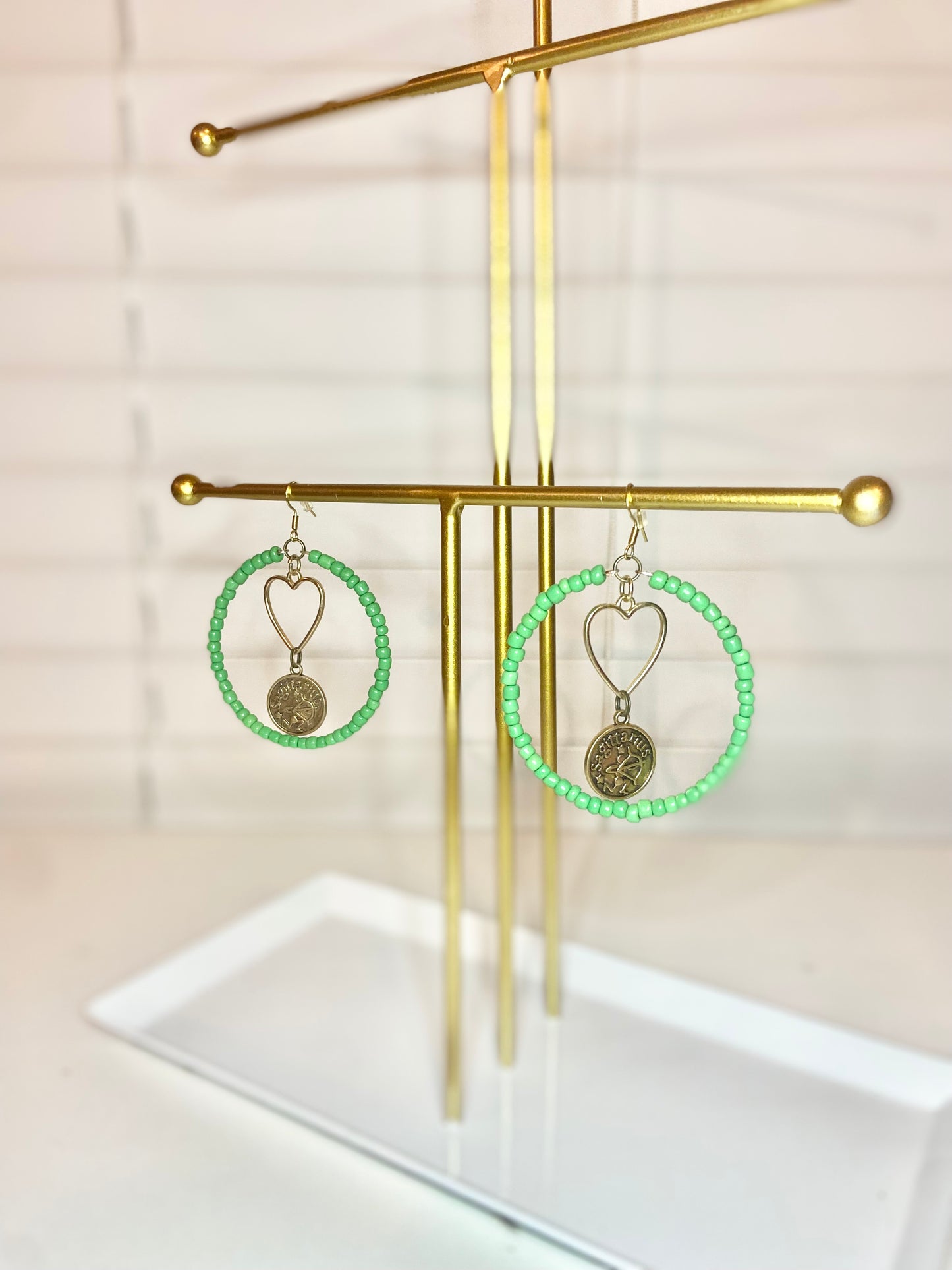 Green Sagitareous Hoops