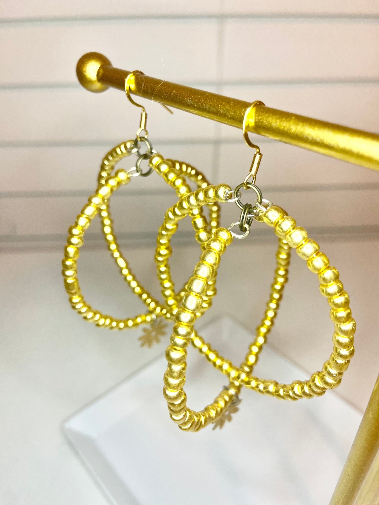 Gold Hoopin Hoops