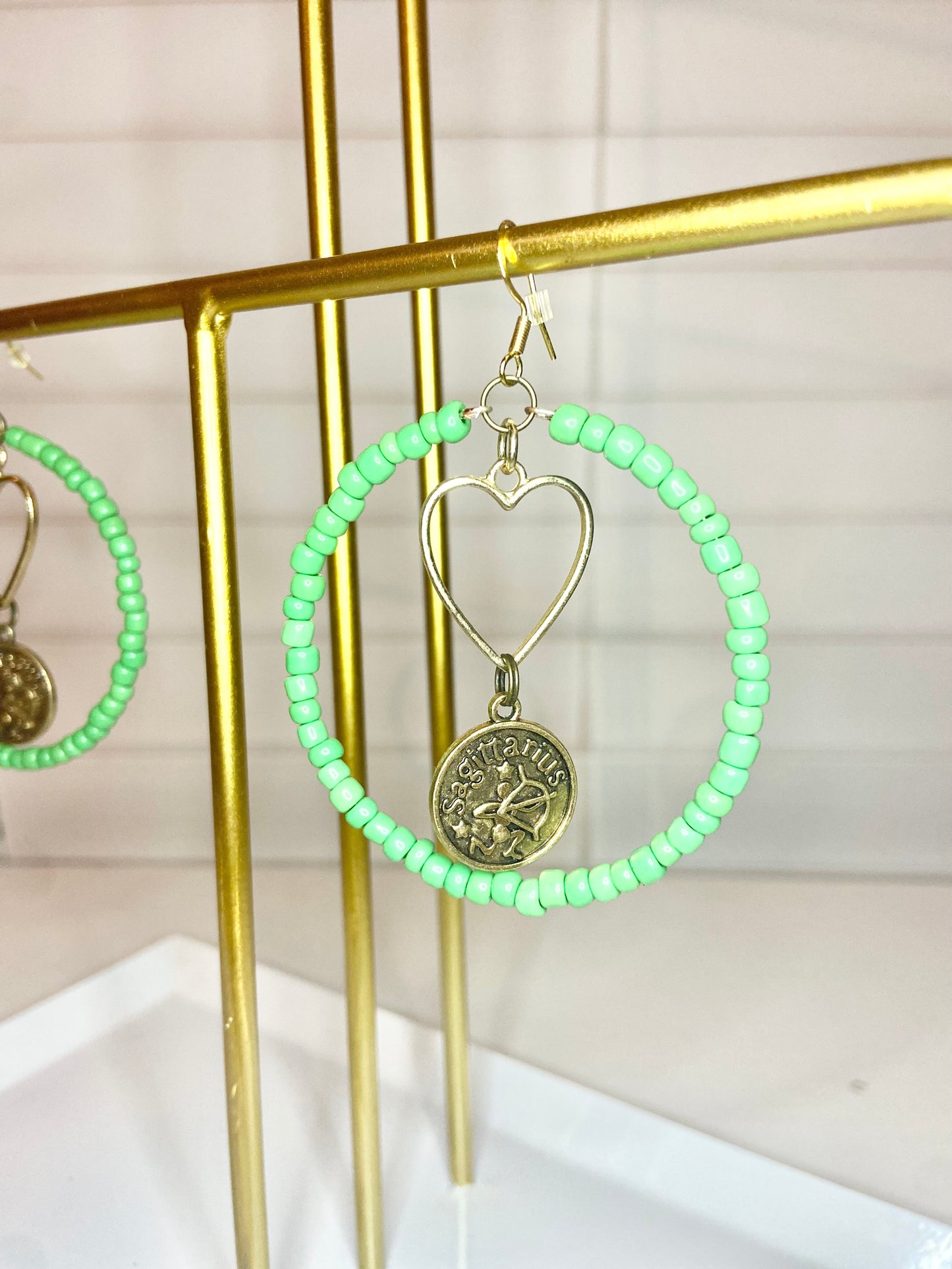 Green Sagitareous Hoops